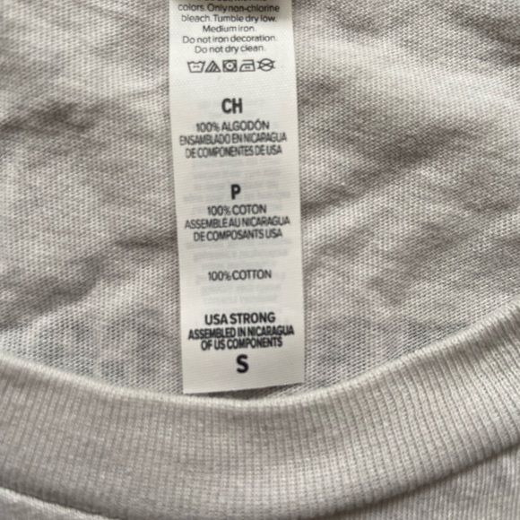 I ❤️ Hot Rodeo Moms T-Shirt - Picture 2 of 3